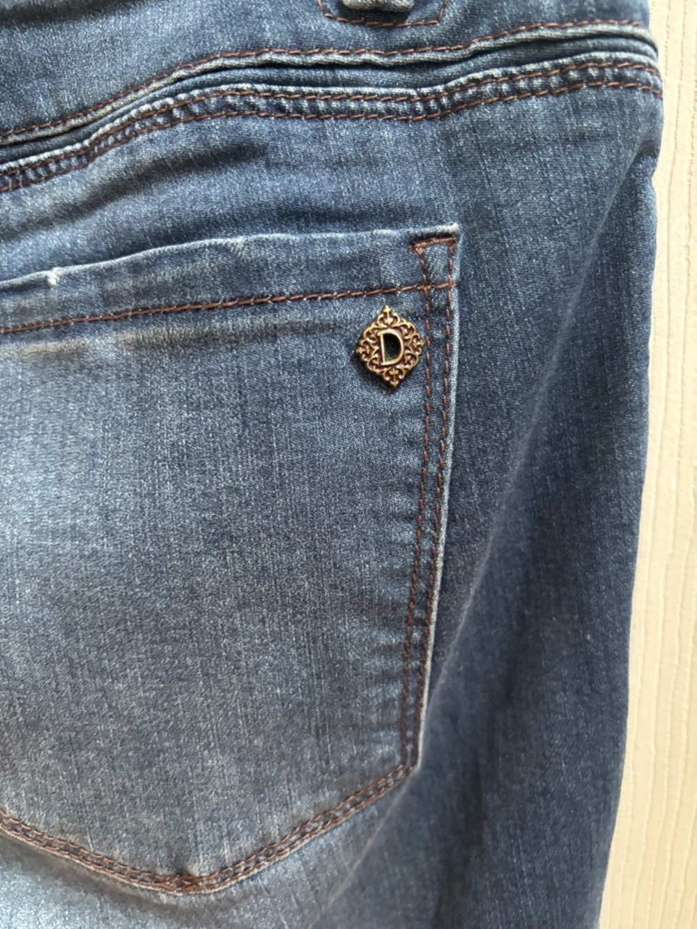 Democracy Ab Solution (stretchy waist) Women’s Skinny Jeans, Size 10, EUC - Picture 3 of 4